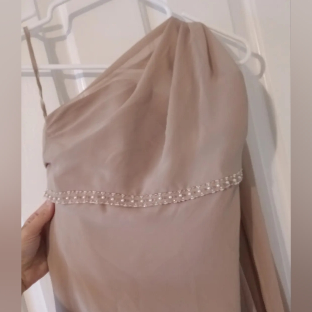 Gorgeous Floor Length Dresses